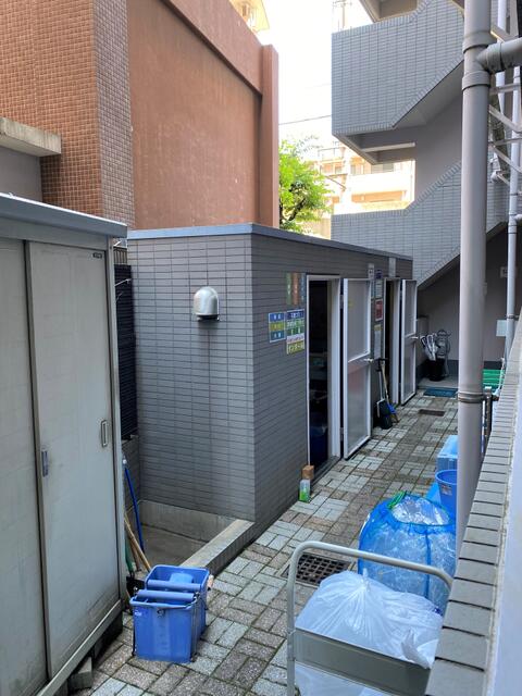 ゴミ置き場
