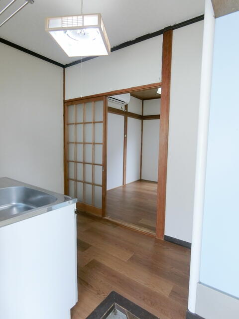 玄関／※別部屋の写真です