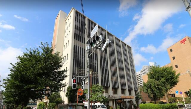 世田谷警察署 (610m)