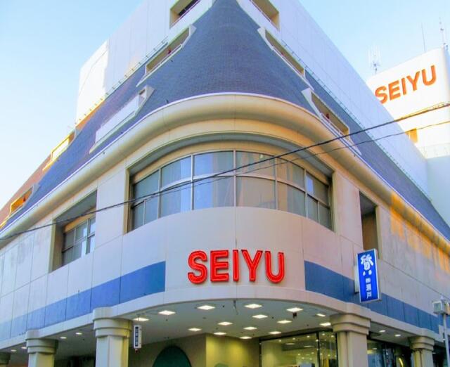 西友三軒茶屋店 (628m)