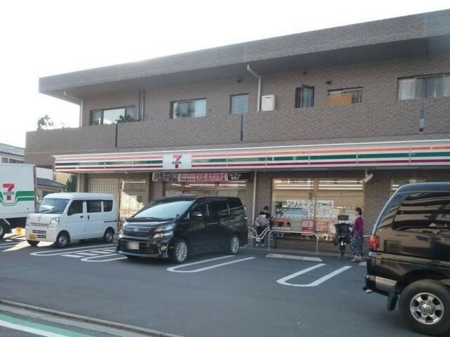 セブンイレブン西東京南町１丁目店 (372m)