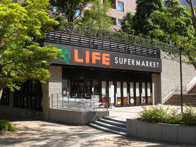 ライフ目黒大橋店 (605m)