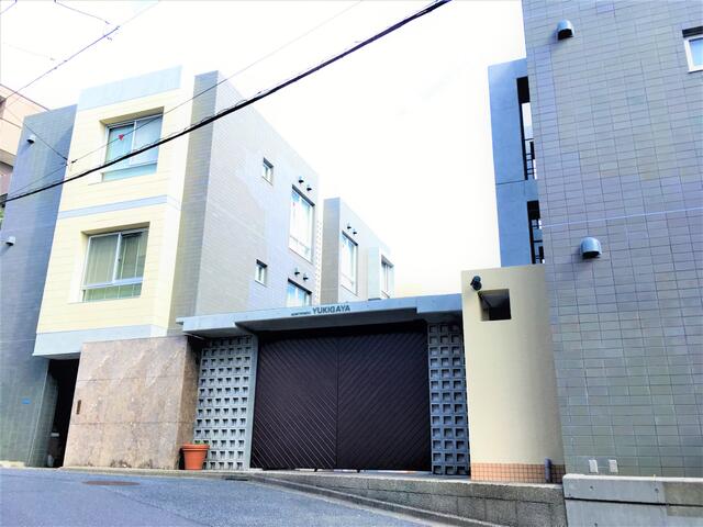 現地（外観）／正面木戸