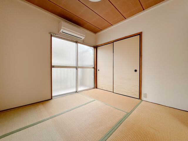 和室の畳・襖は入居時に張替え実施。綺麗な状態でご入居頂けます