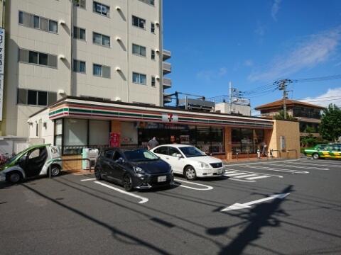 セブンイレブン墨田八広4丁目店 (320m)