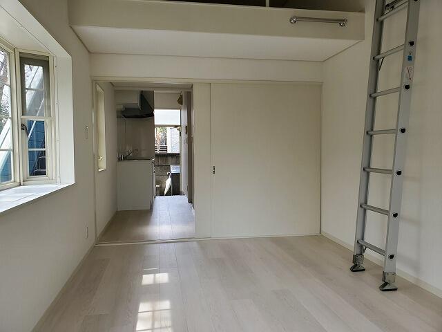 リビング以外の居室／綺麗なお部屋になりますよ！