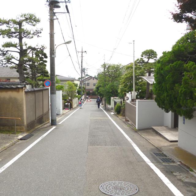 付近の町並み (30m)