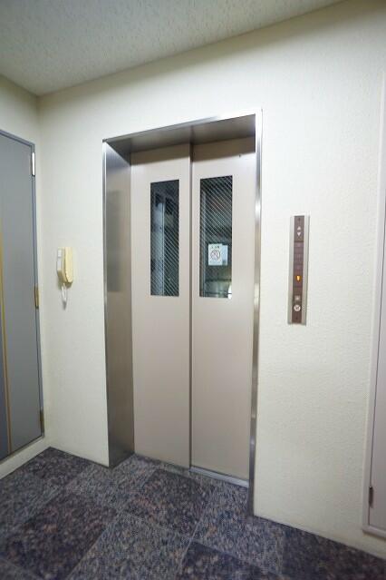 エレベーター