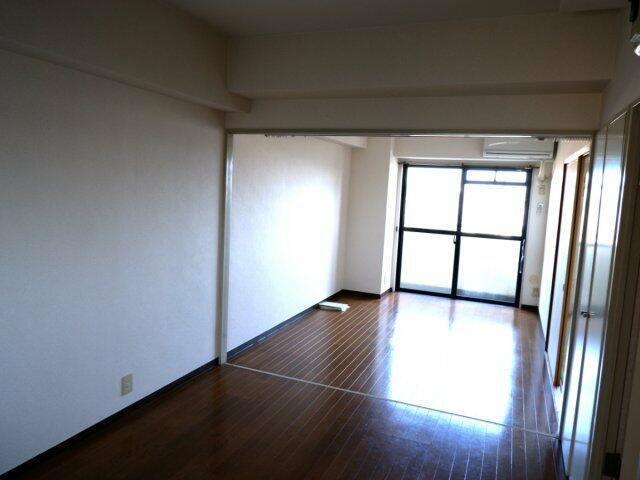 リビング／使いやすい居間です
