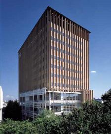 東京家政大学 (322m)