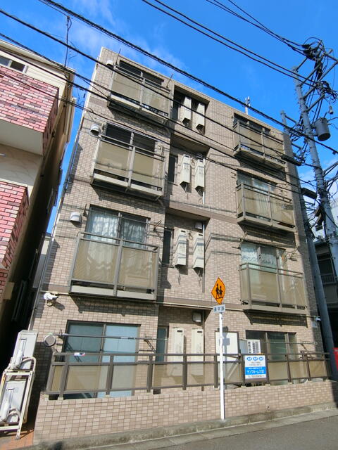 現地（外観）／外観タイル張りのオートロックマンション