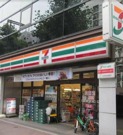 セブンイレブン四谷４丁目店 (420m)