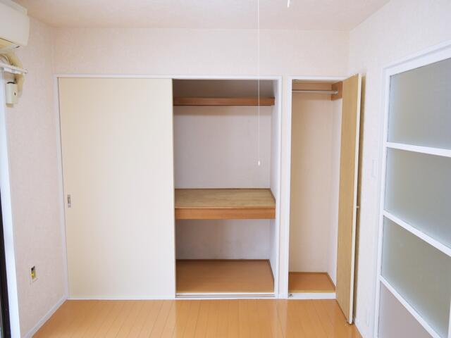 収納／【　収納　】　収納力のある物入れ、荷物の多い方でも安心♪
