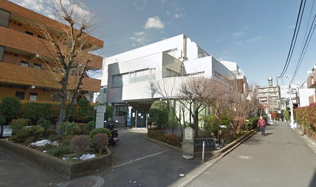 渋谷区立本町図書館 (529m)