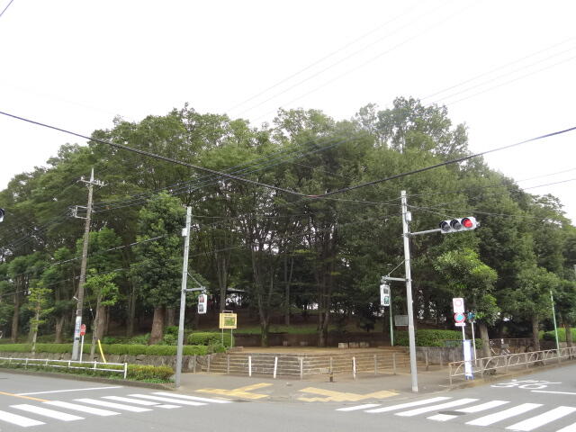 上仲原公園 (88m)