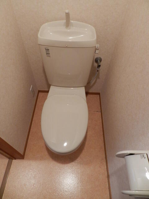 トイレ／トイレ
