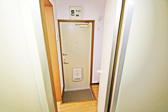 玄関／シューズボックス付です。