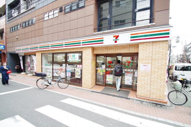 セブンイレブン板橋弥生町店 (426m)