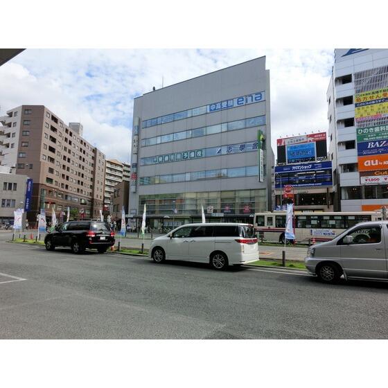 三井住友銀行高幡不動支店 (347m)