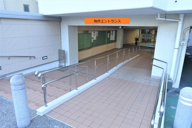 共用部エントランス