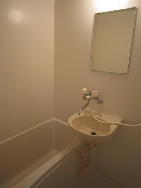 バス・トイレ別