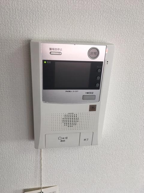 その他設備／カラーモニター付きインターホン