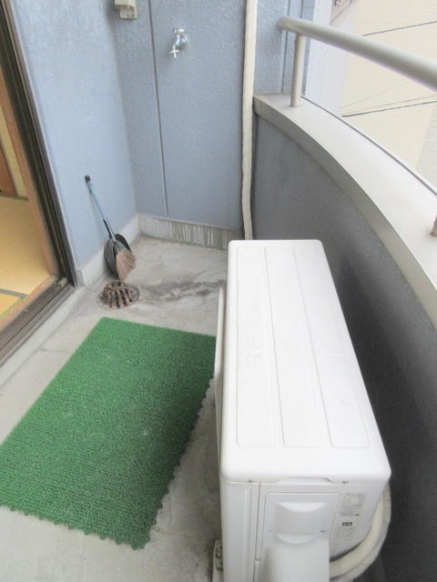 バルコニー／洗濯機置場が室外になります