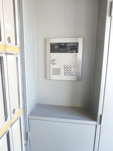 オートロック完備