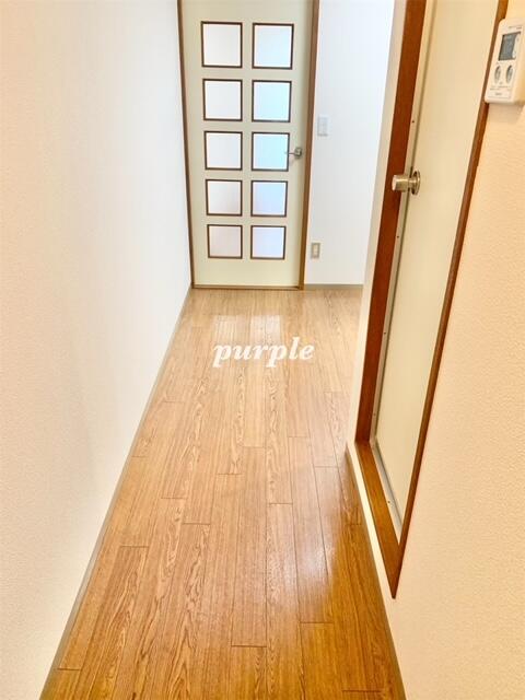 玄関から、キッチンなどが見えないのがプラスポイントです♪
