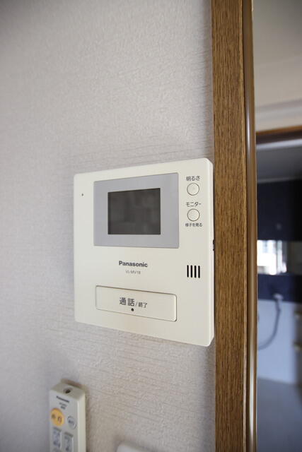 その他設備／★来客の分かるモニター付きインターホンです★