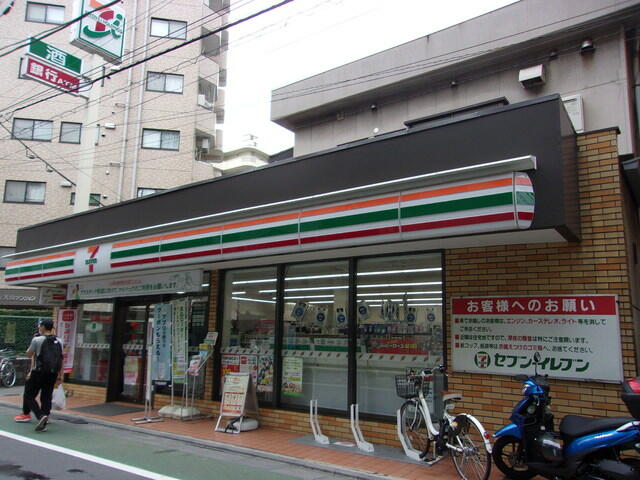 セブンイレブン板橋大山店 (140m)