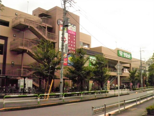 サミット王子桜田通り店 (500m)