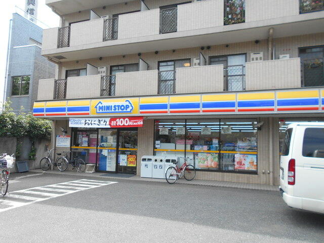 ★ミニストップ 杉並成田西店 (450m)