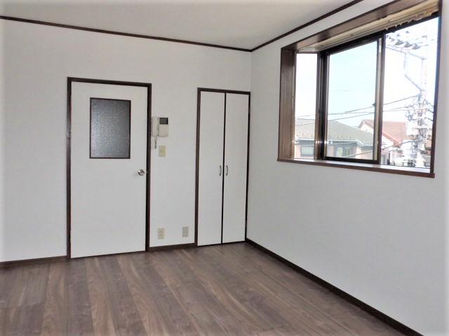 リビング以外の居室／写真は別の部屋の写真です