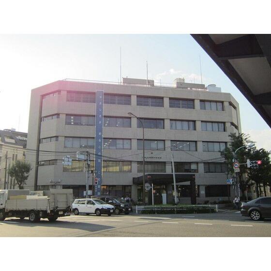 田園調布警察署 (236m)