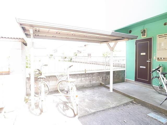共用部（その他）／屋根付き駐輪場があります
