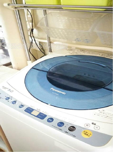 洗面台・洗面所／洗濯機・便利なラック付です