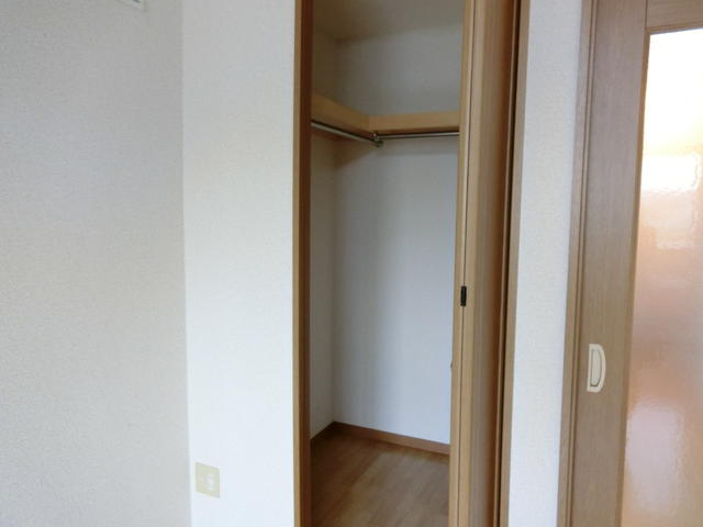 収納／写真は別部屋