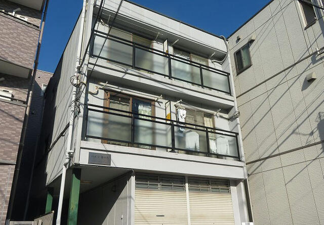 現地（外観）