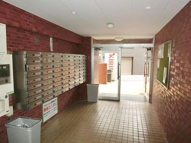 共用部エントランス