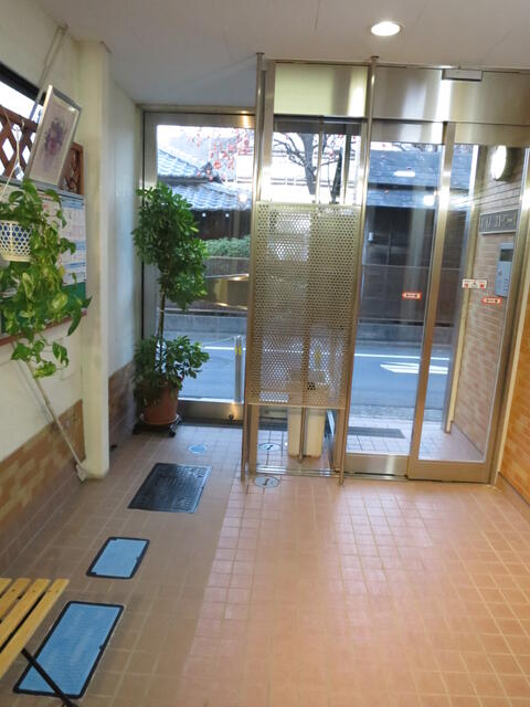 共用部エントランス