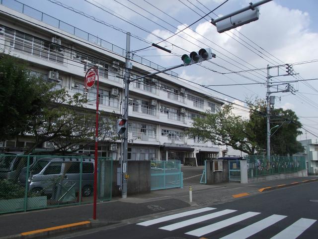 町田市立小川小学校 (1,778m)