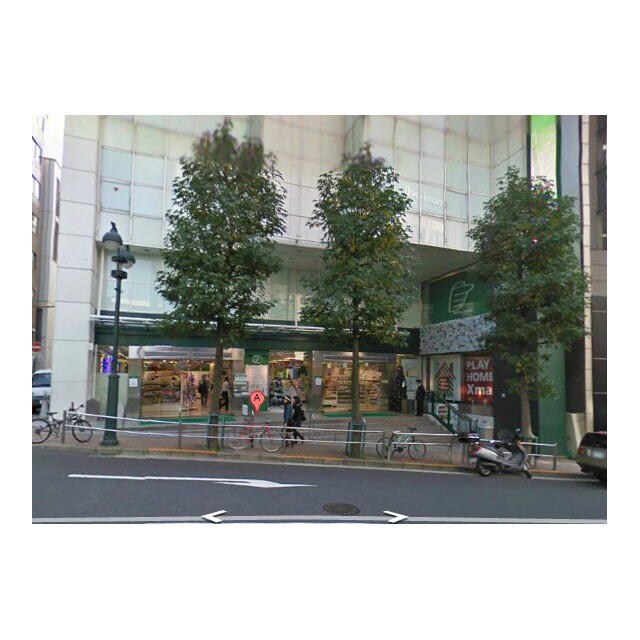 東急ハンズ渋谷店 (1,100m)