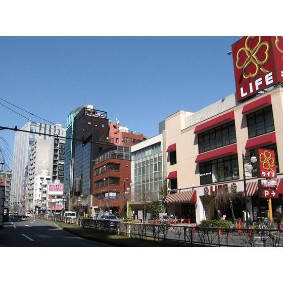 ライフ渋谷東店 (124m)