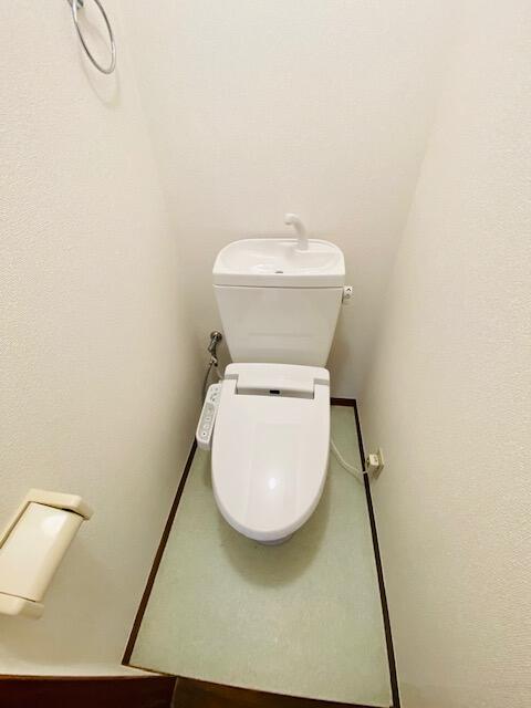 トイレ／ウォシュレット付新品