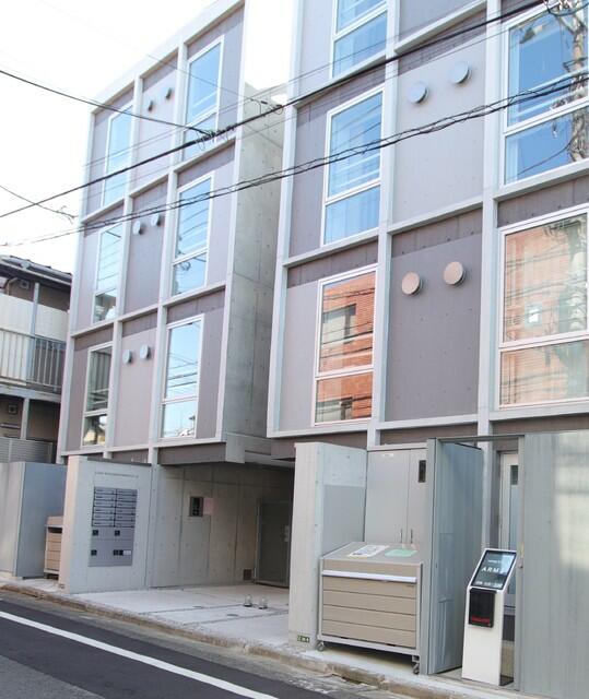 共用部エントランス／★建物入り口★