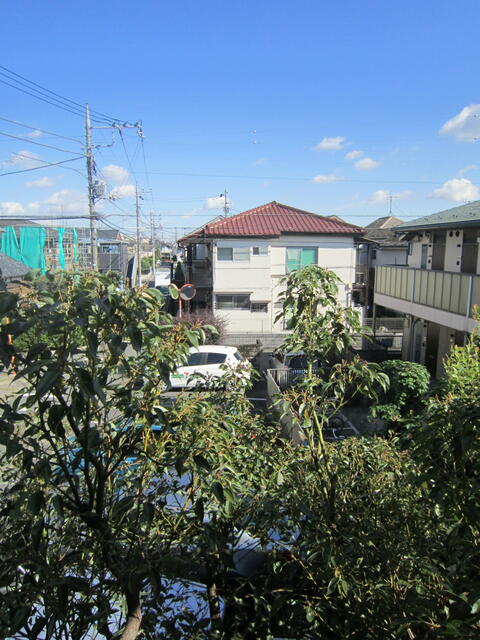 住戸からの眺望／東側より
