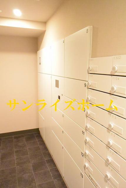 集合ポスト・宅配ボックス