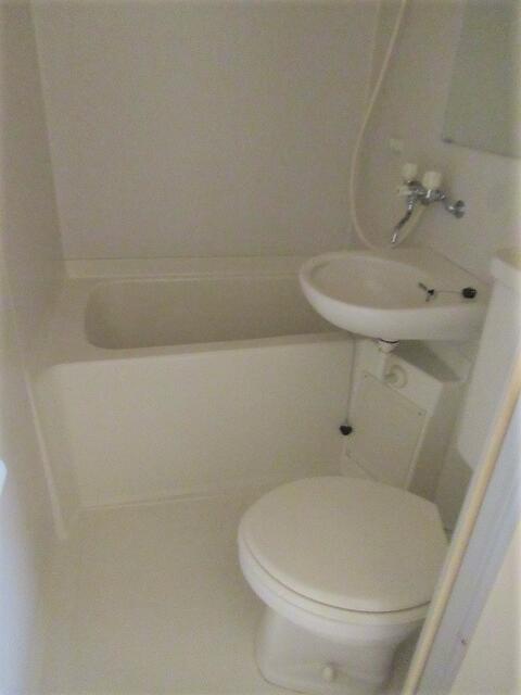 他の号室の写真を使用しております