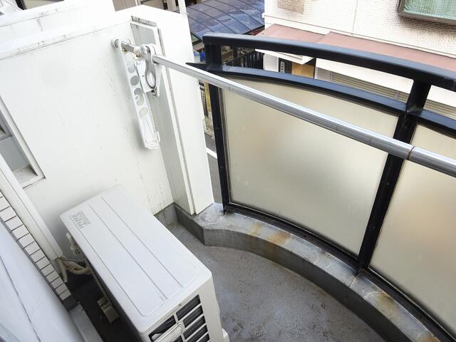 他の部屋の写真を使用しています。